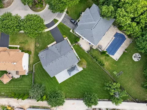 View/Area - 408 Pinehurst Ct, Gurnee, IL 60031 photo 3 of 6