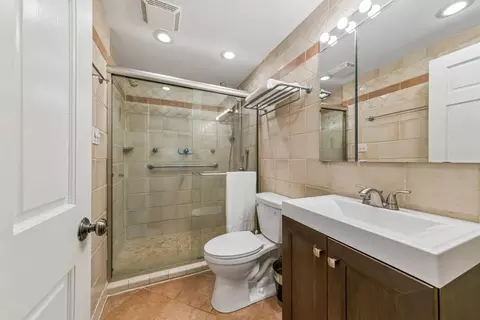 Bath - 1501 Elm St, Wheaton, IL 60189 photo 2 of 2