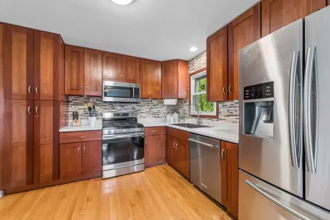 Kitchen - 1501 Elm St, Wheaton, IL 60189 photo 1 of 2