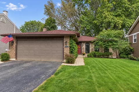 Exterior - 1501 Elm St, Wheaton, IL 60189 photo 4 of 4