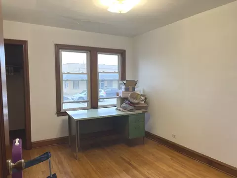 Bedroom - 7220 W 59th St, Summit, IL 60501 photo 1 of 2