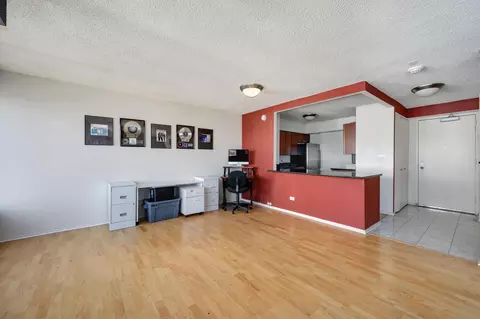 Living - 30 E Huron St #4008, Chicago, IL 60611 photo 2 of 3
