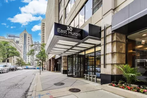 Other - 30 E Huron St #4008, Chicago, IL 60611 photo 3 of 27
