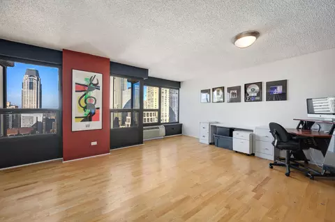 Other - 30 E Huron St #4008, Chicago, IL 60611 photo 9 of 27