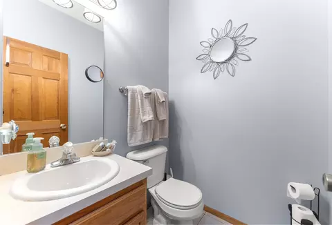 Bath - 7508 Locust Ln, Plainfield, IL 60586 photo 1 of 3
