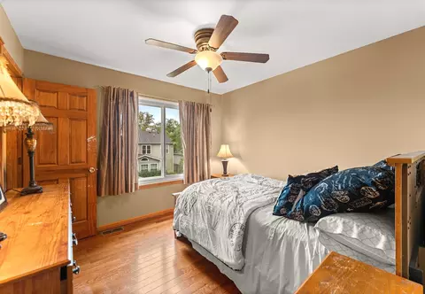 Bedroom - 7508 Locust Ln, Plainfield, IL 60586 photo 6 of 7