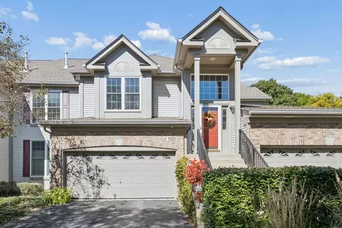 1523 Orchard Cir, Naperville, IL 60565