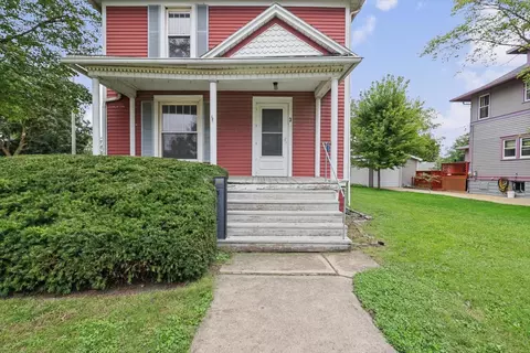 Exterior - 311 E Pells St, Paxton, IL 60957 photo 1 of 8