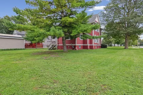 Exterior - 311 E Pells St, Paxton, IL 60957 photo 5 of 8