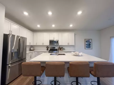 Kitchen - 1246 Draper Rd, Mchenry, IL 60050 photo 4 of 4