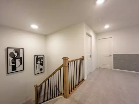 Entry Way - 1246 Draper Rd, Mchenry, IL 60050 photo 4 of 4