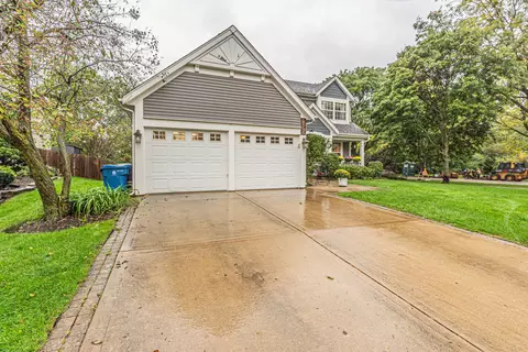 Exterior - 1656 Penny Ln, Bartlett, IL 60103 photo 10 of 12