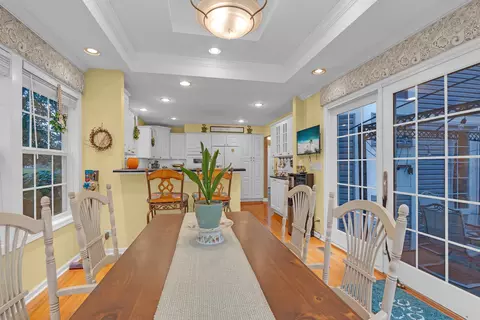 Dining - 1656 Penny Ln, Bartlett, IL 60103 photo 2 of 2