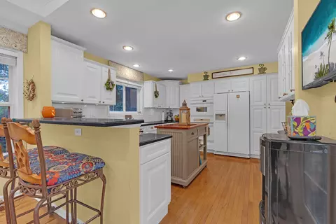 Kitchen - 1656 Penny Ln, Bartlett, IL 60103 photo 3 of 3