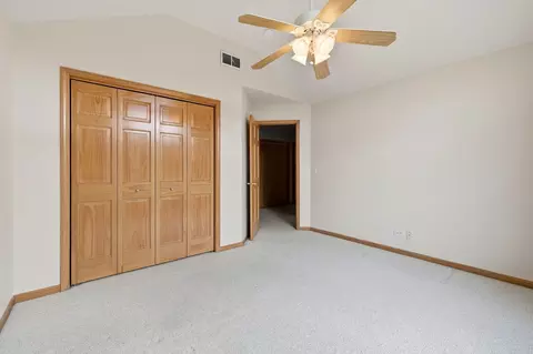 Bedroom - 691 E Nerge Rd, Roselle, IL 60172 photo 10 of 10