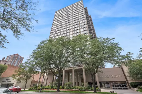 5320 N Sheridan Rd #1307, Chicago, IL 60640