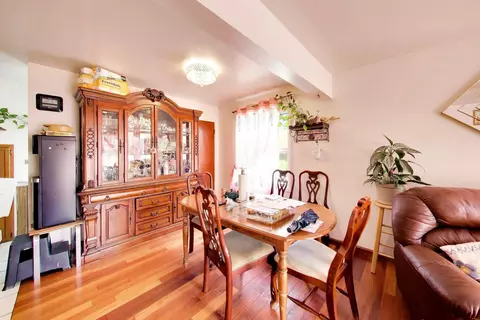 Dining - 336 E Alden Dr, Addison, IL 60101 photo 1 of 3
