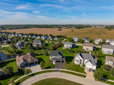 View/Area - 12412 Limerick Ln, Plainfield, IL 60585 photo 5 of 5