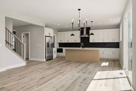Kitchen - 12412 Limerick Ln, Plainfield, IL 60585 photo 4 of 6