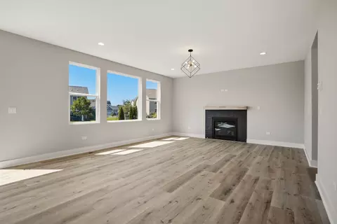 Living - 12412 Limerick Ln, Plainfield, IL 60585 photo 6 of 7