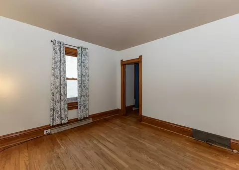 Living - 545 Exchange St, Geneseo, IL 61254 photo 3 of 4