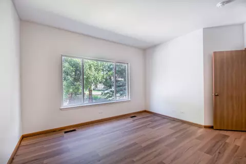 Bedroom - 2515 Eldorado Ln, Naperville, IL 60564 photo 1 of 3