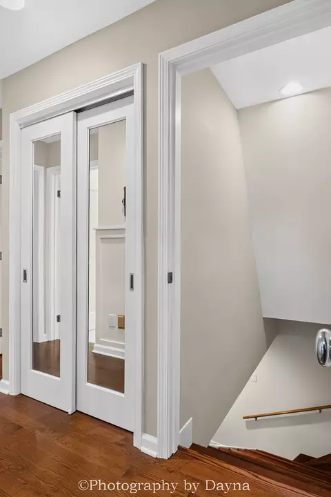 Entry Way - 2833 River Rd, Kankakee, IL 60901 photo 3 of 4