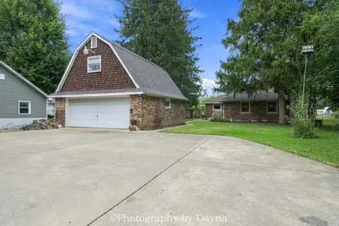Exterior - 2833 River Rd, Kankakee, IL 60901 photo 6 of 15