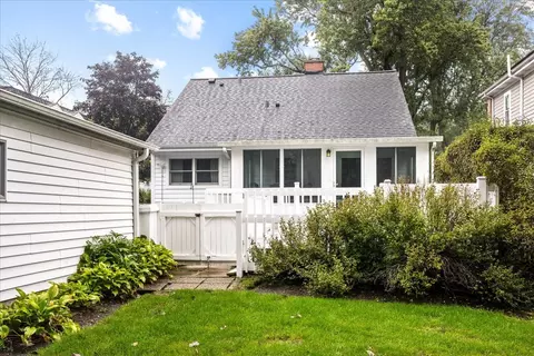 Exterior - 1122 Osterman Ave, Deerfield, IL 60015 photo 6 of 6