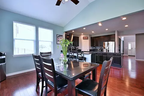 Dining - 1128 Kingsmill Dr, Algonquin, IL 60102 photo 2 of 3