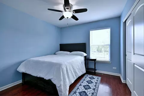 Bedroom - 1128 Kingsmill Dr, Algonquin, IL 60102 photo 2 of 5