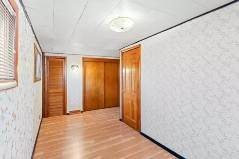 Entry Way - 3047 S Broad St, Chicago, IL 60608 photo 1 of 2