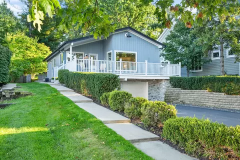 315 Park Ave, Clarendon Hills, IL 60514