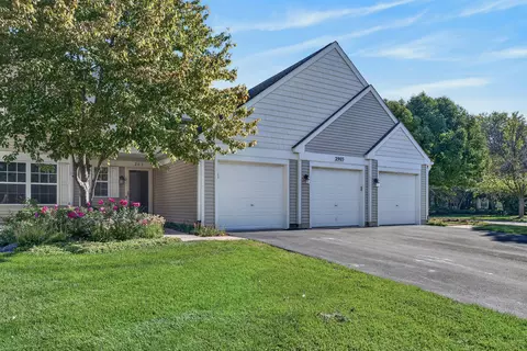 2903 Bartlett Ct #202, Naperville, IL 60564
