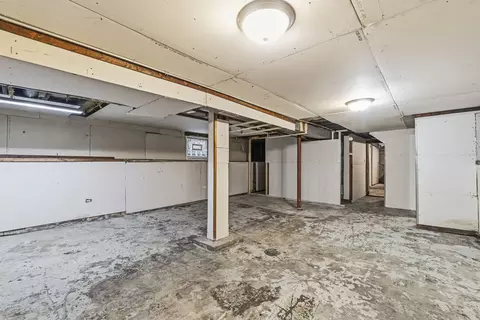 Other - 1008 W 115th St, Chicago, IL 60643 photo 5 of 6