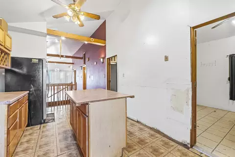 Kitchen - 1008 W 115th St, Chicago, IL 60643 photo 2 of 3