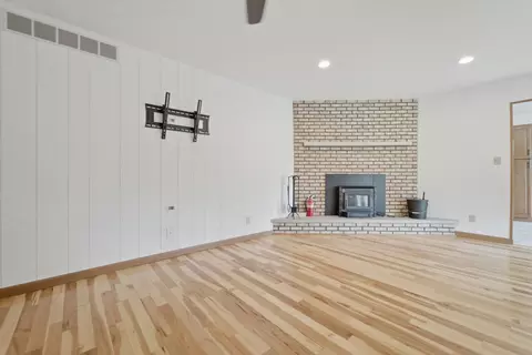 Living - 5794 E 107th Pl, Crown Point, IN 46307 photo 6 of 6