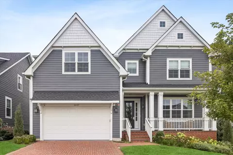 1137 Hickory Dr, Western Springs, IL 60558