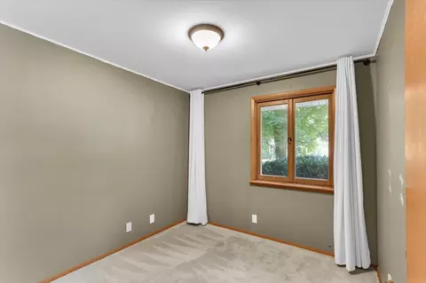 Bedroom - 1606 Normandy Dr, Champaign, IL 61821 photo 1 of 6
