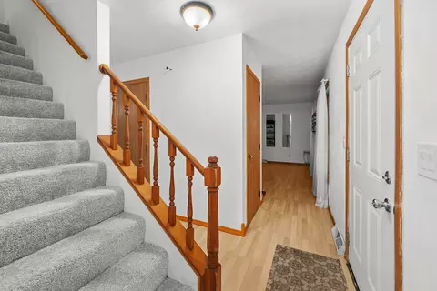 Entry Way - 3526 39th St, Moline, IL 61265 photo 1 of 2