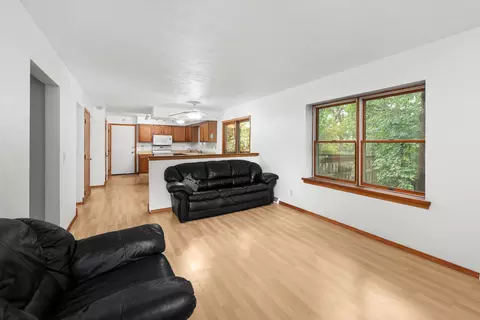 Living - 3526 39th St, Moline, IL 61265 photo 2 of 5