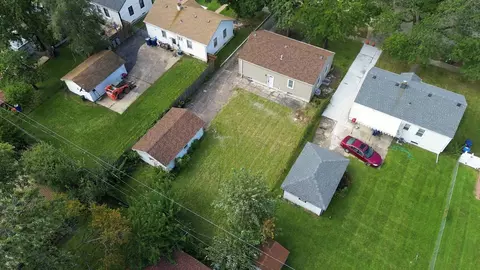View/Area - 1309 Howard Ave, Berkeley, IL 60163 photo 2 of 5