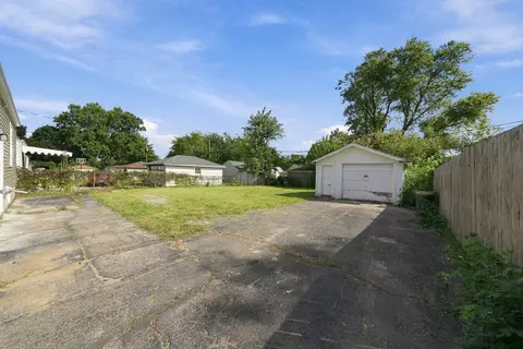Exterior - 1309 Howard Ave, Berkeley, IL 60163 photo 2 of 2
