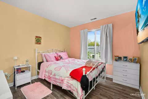 Bedroom - 4310 Klatt St, Plano, IL 60545 photo 1 of 3