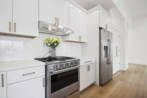 Kitchen - 120 Lea Ln, Forsyth, IL 62535 photo 2 of 3