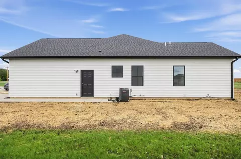 Exterior - 120 Lea Ln, Forsyth, IL 62535 photo 7 of 7