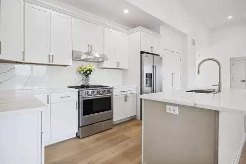 Kitchen - 120 Lea Ln, Forsyth, IL 62535 photo 1 of 3