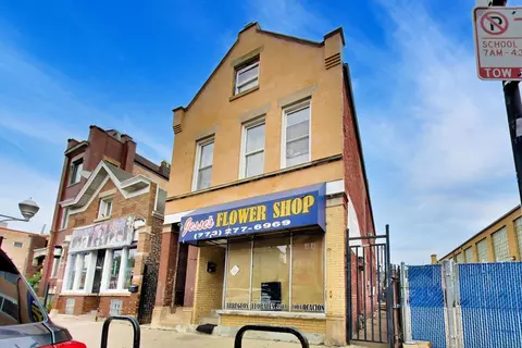 2625 S Central Park Ave, Chicago, IL 60623