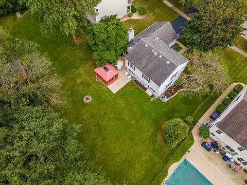 View/Area - 930 Ridgewood Dr, Cary, IL 60013 photo 5 of 6