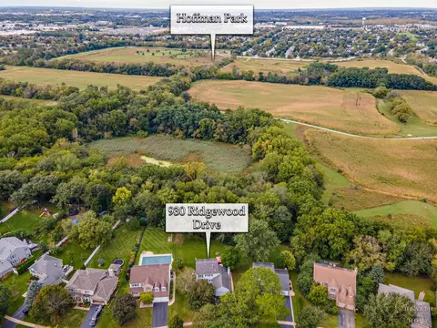 View/Area - 930 Ridgewood Dr, Cary, IL 60013 photo 3 of 6